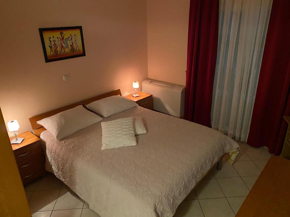 Hotel Aurora Pula Luaran gambar