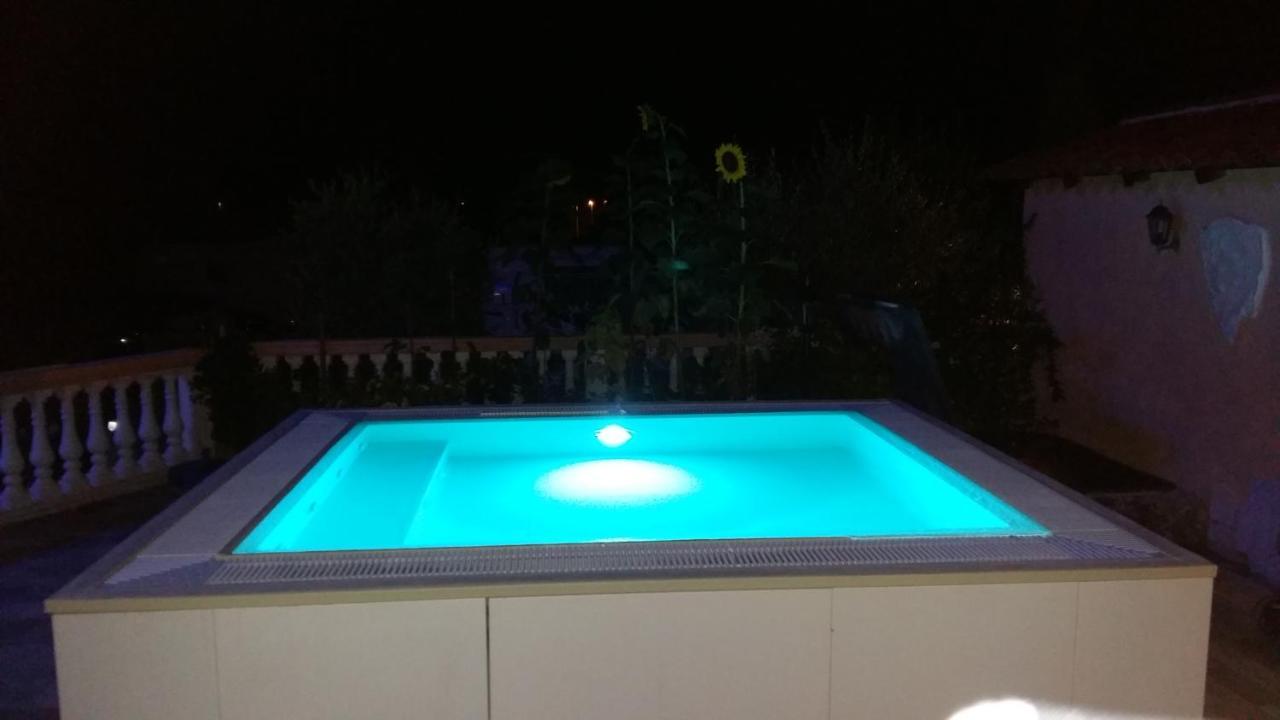 Hotel Aurora Pula Luaran gambar