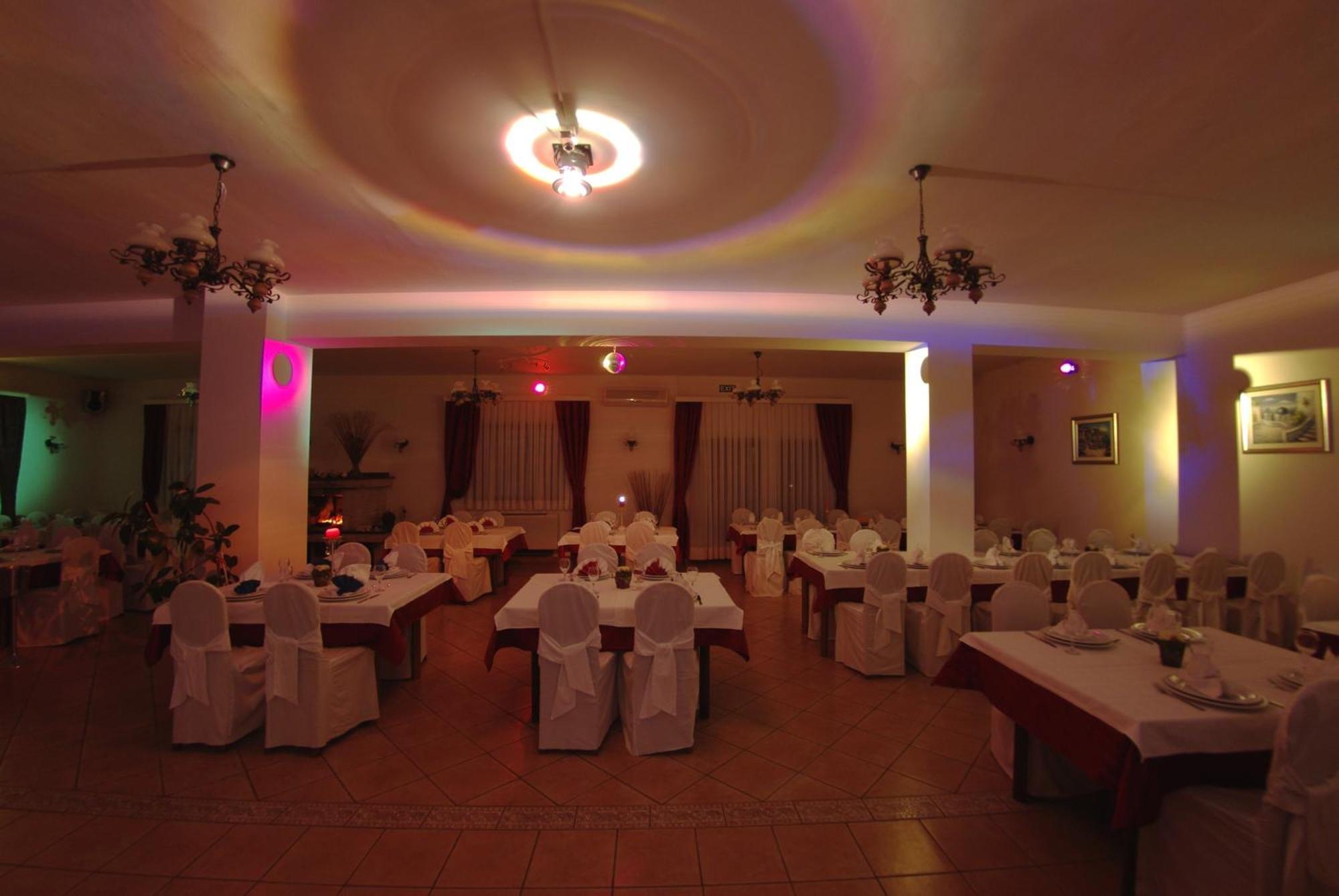 Hotel Aurora Pula Luaran gambar