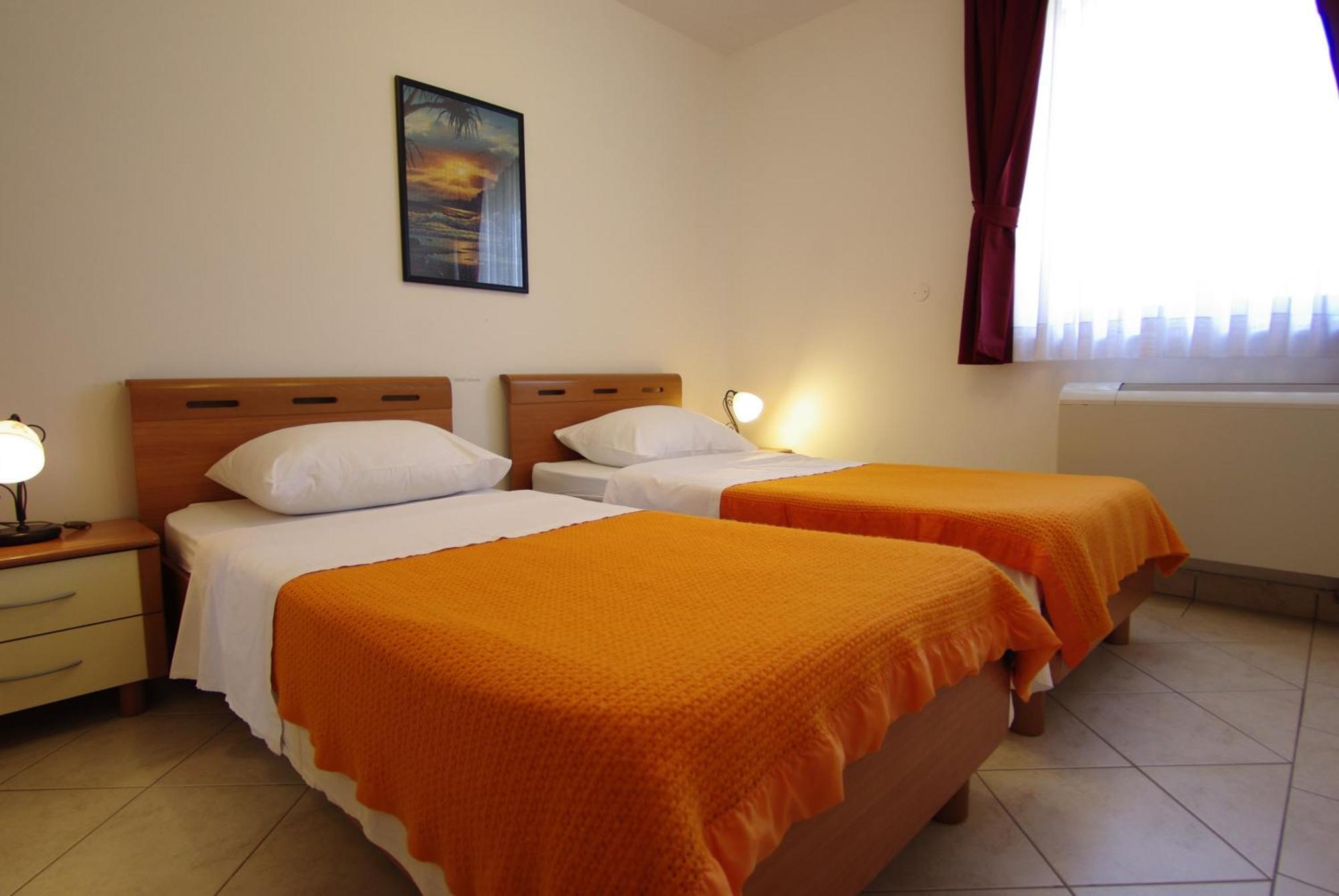 Hotel Aurora Pula Luaran gambar