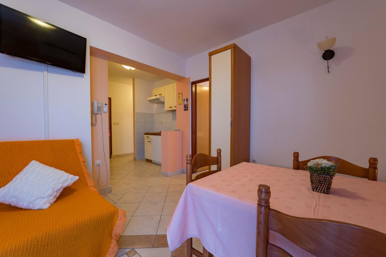 Hotel Aurora Pula Luaran gambar