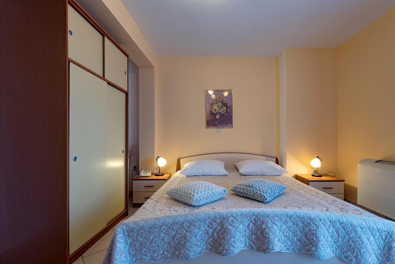 Hotel Aurora Pula Luaran gambar